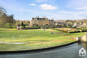 Photo 22- click for photo gallery